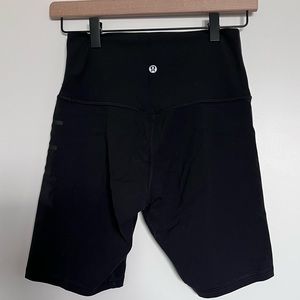 NWOT lululemon Align™ High-Rise Short 6"